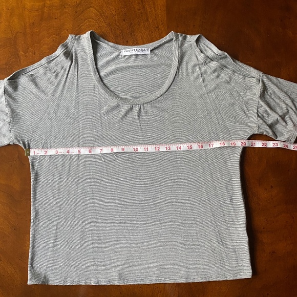 Project Social T cold shoulder tee black white stripe Small - Picture 8 of 16